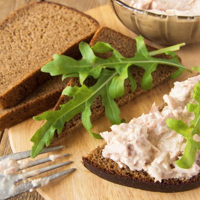 Tuna sandwich