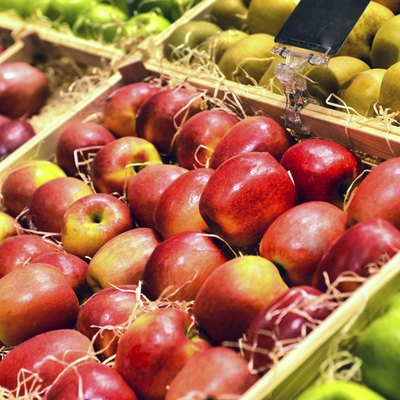 Red and green apple fruits