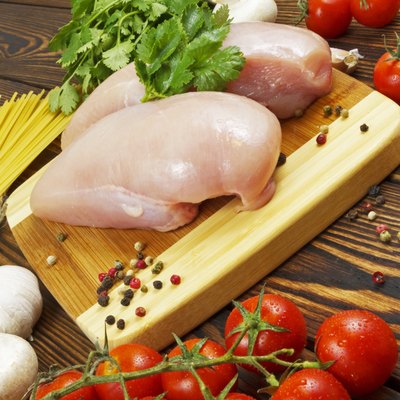 chicken breast with vegetables and spaghetti