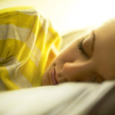 the girl in the bed in the morning