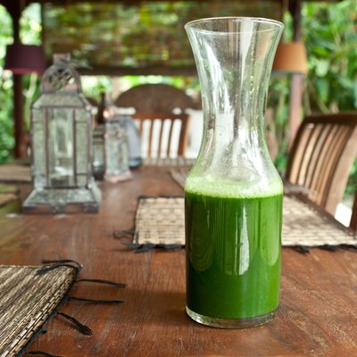 Green fresh juice. Raw food