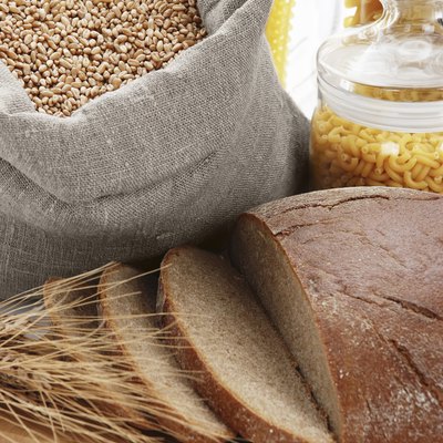 "Bread, bag with wheat and macaroni in the container"
