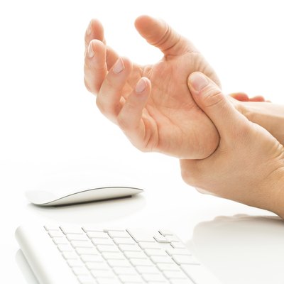 Working too much - suffering from a Carpal tunnel syndrome