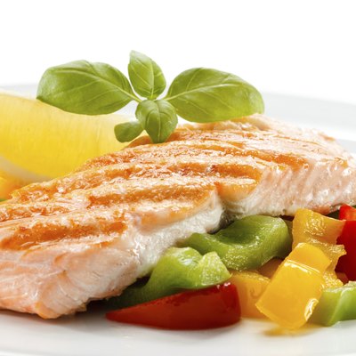 Grilled salmon and vegetables