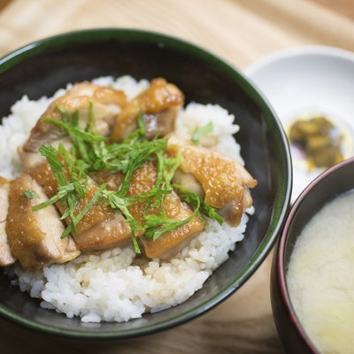 Japanese Cuisine Chicken teriyaki Bowl(鶏の照り焼き丼)