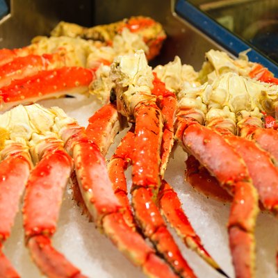 Crabs at famous fish market (Fisketorget) in Bergen, Norway