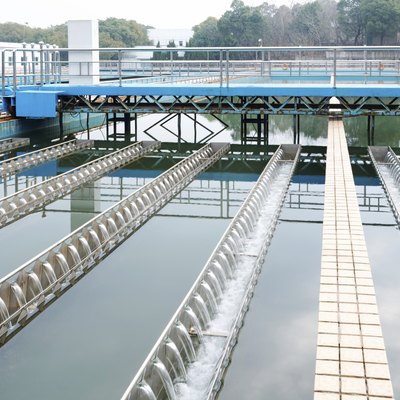 Water cleaning facility outdoors