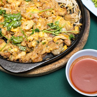 Thai food, fried mussel pancake in hot pan