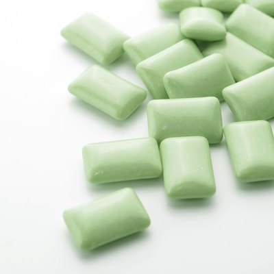 Fresh leas mint with two chewing gum