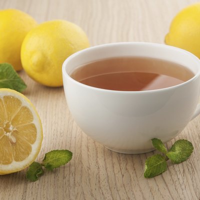 tea and fresh lemons