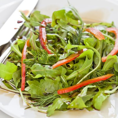 Green Salad with Red Pepper