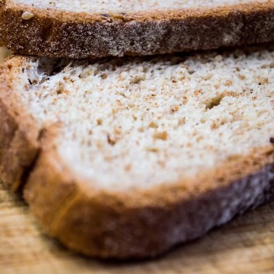 Slices of Brown/Wholewheat/Wholemeal Bread