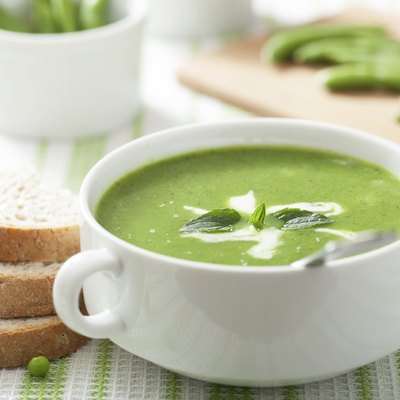 pea soup with mint