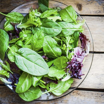 Freshh green salad with spinach,arugula,romane and lettuce