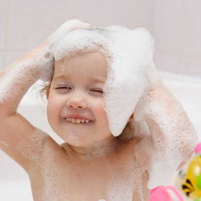 Baby is washing