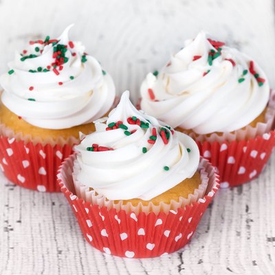 Holiday cupcakes