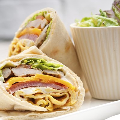 club sandwich pita bread roll