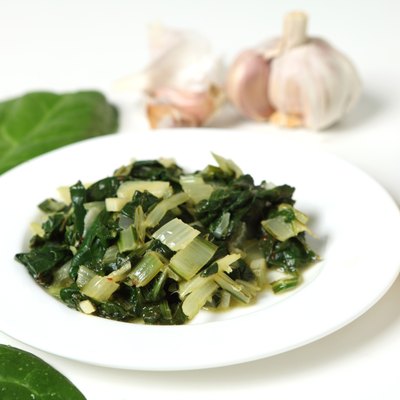 Swiss chard with garlic and oil