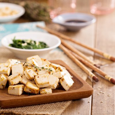 Baked tofu with spices