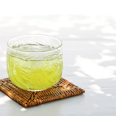 Cold green tea