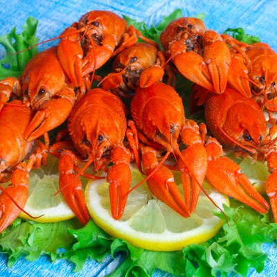 food boiled crayfish