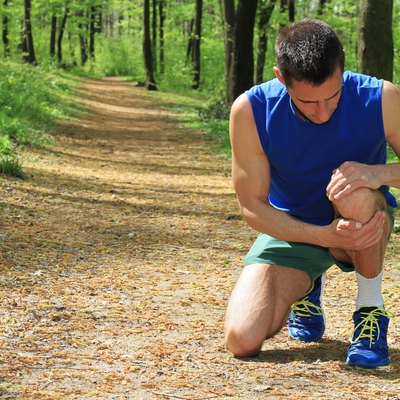 Knee injury, Man runner with knee pain