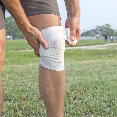 Wrapping knee injury