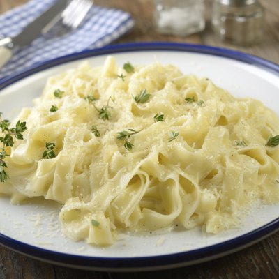 Fettuccine Alfredo