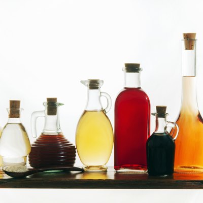 Different types of vinegar