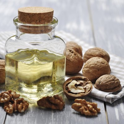 Walnut oil with nuts
