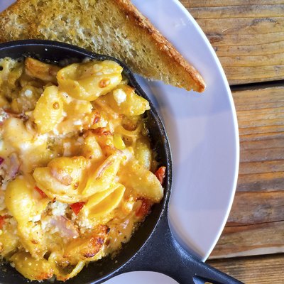 Baked Mac and Cheese in Skillet
