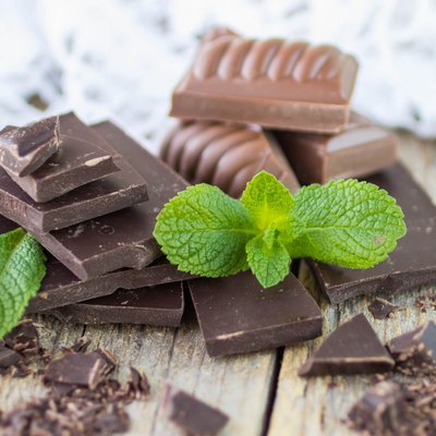 Pieces of dark and milk chocolate and mint
