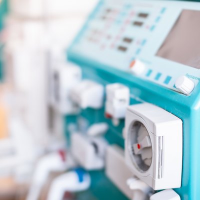 Dialysis machinery