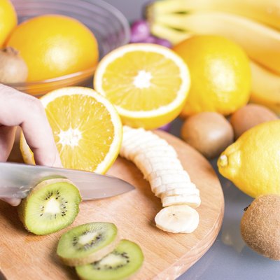 Slicing kiwi