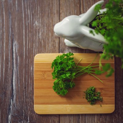 fresh parsley on the cutting board