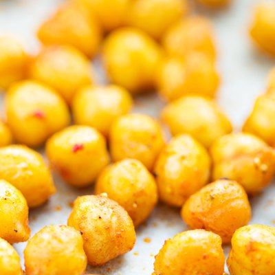 Roasted spicy and crunchy chickpeas