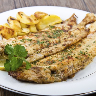 Fresh sole served with potatoes