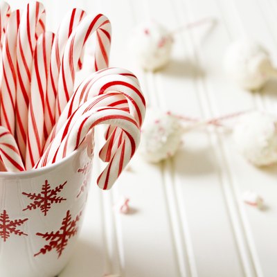 Peppermint chocolate cake pops