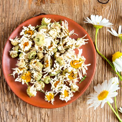 Dried chamomile