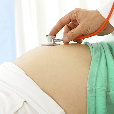 pregnant woman examination