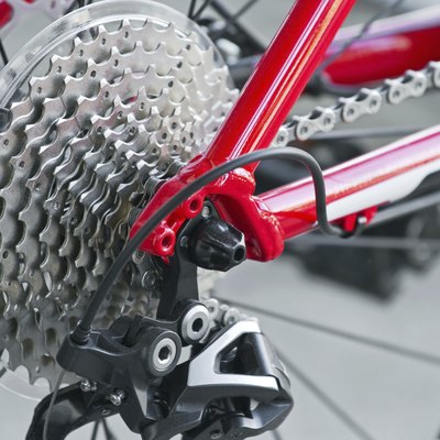 Rear MTB cassette with chain