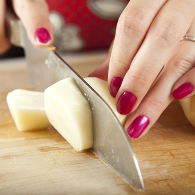 Cutting Potato