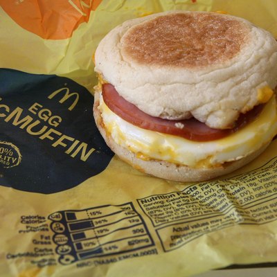 CA Passes State Law To Force Restaurants Chains To Display Calorie Info