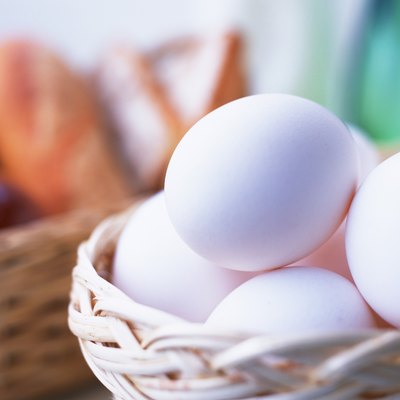 Eggs and Bread, Close Up, In Focus, Out Focus, Differential Focus