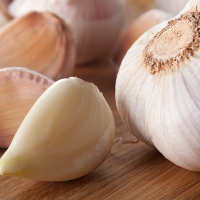 Garlic on table