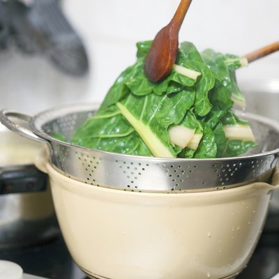 Blanching hot chard using kitchenware