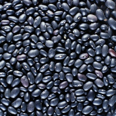 Black beans (full frame)