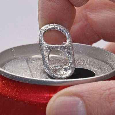 Refresh can.