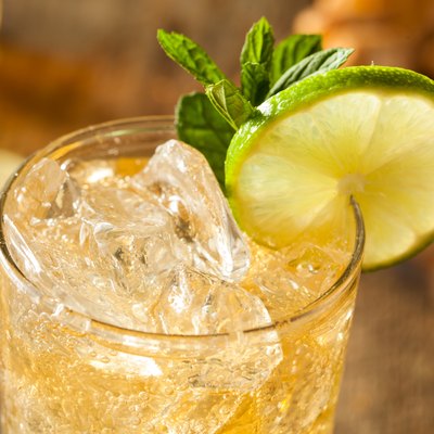 Refreshing Golden Ginger Beer