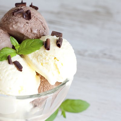 Ice cream vanilla and chocolate